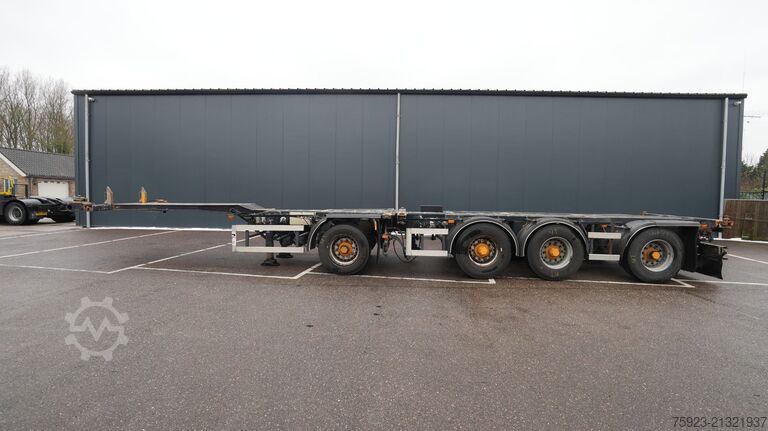 Transport av containrar Nooteboom Breaker container transport trailer