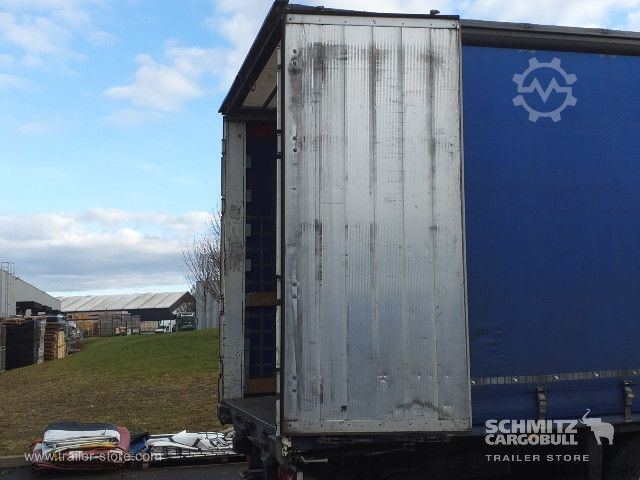 Open semitrailer with tarp Schmitz Cargobull Semitrailer Curtainsider Standard Hayon