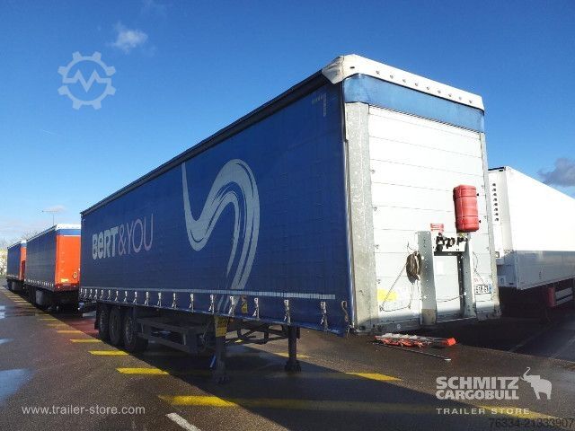 Open semitrailer with tarp Schmitz Cargobull Semitrailer Curtainsider Standard