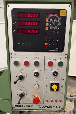 Tezgah torna (merkez torna) Gurutzpe Super BT 600/3000