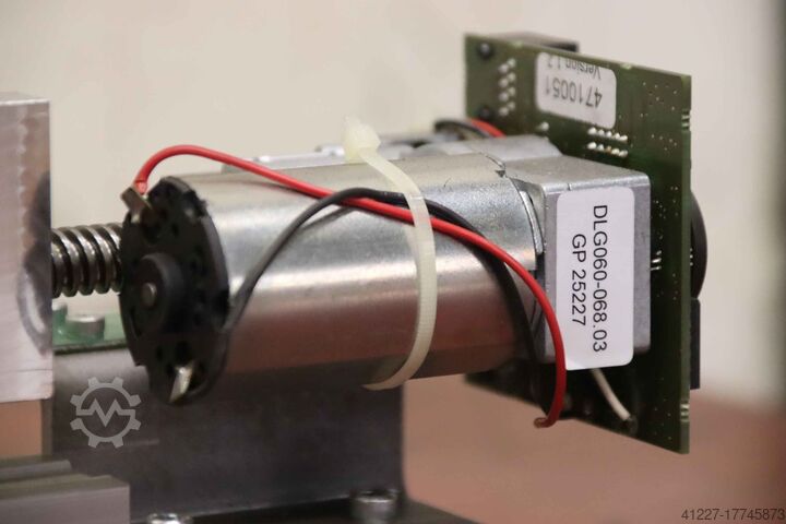 Lineaire aandrijving Slaglengte 980 mm igus Achterberg DryLin T Toolbase AK