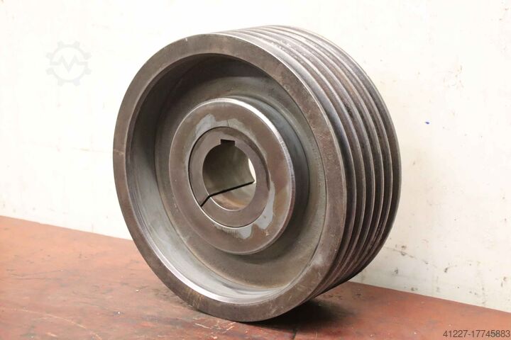 V-riemschijf 6-groef Guss SPB 315 x 6 (17 mm)