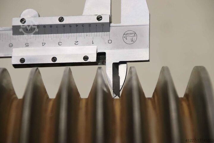 V-riemschijf 6-groef Guss SPB 315 x 6 (17 mm)