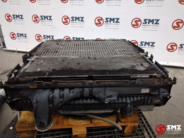 Koeler Volvo Occ Radiator met intercooler Volvo FH12