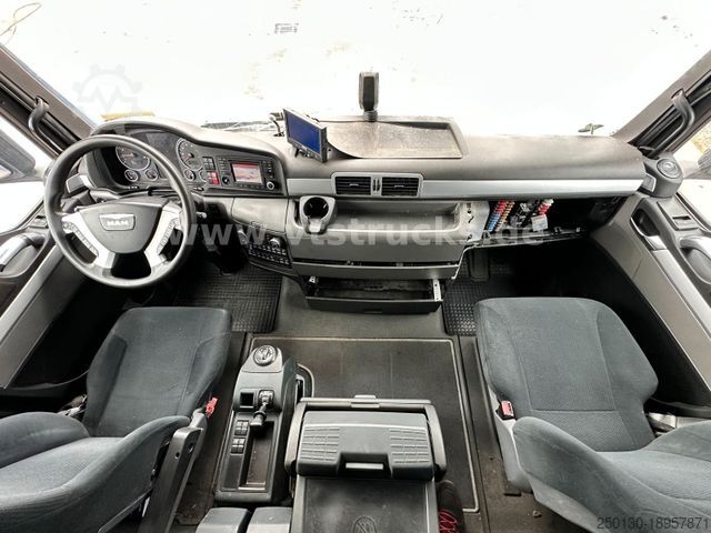 Lastbilchassi MAN TGX 18.440 4x2 Fahrgestell Euro6 *Unfallschaden*