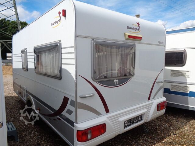 Caravan SUNLIGHT Capron C44D *Vorzelt*