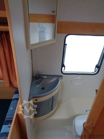 Caravan SUNLIGHT Capron C44D *Vorzelt*
