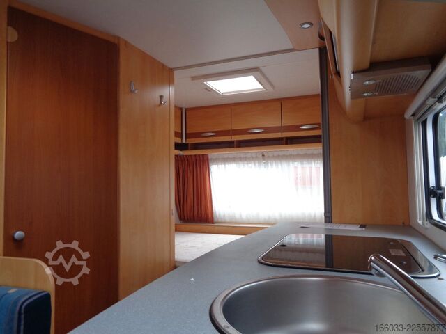 Caravan SUNLIGHT Capron C44D *Vorzelt*