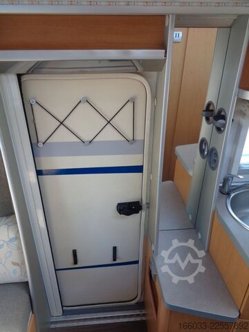 Caravan HYMER/ERIBA Feeling 425 *Markise*