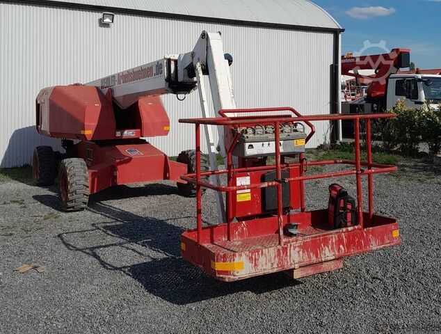 Platforma telescopică Aichi SP 14CJ