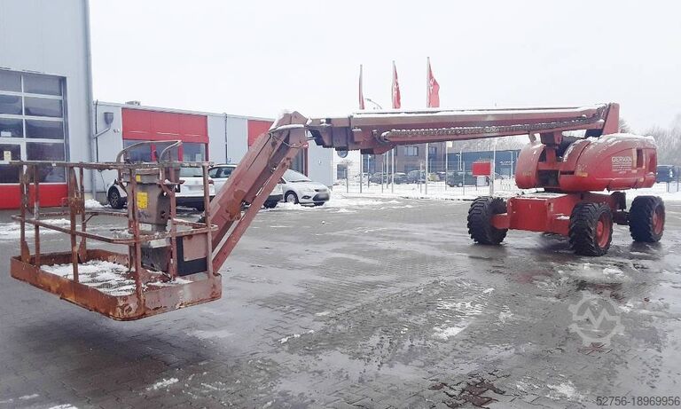 Piattaforma telescopica JLG 860 SJ