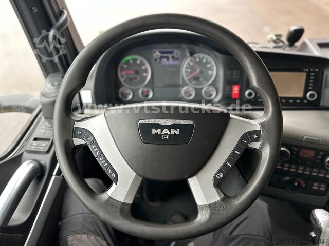 Φορτηγό με επίπεδη καρότσα MAN TGS 26.480 6x6H BL Pritsche HMF 2020 K3 LK