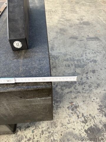 Messplatte Messtischplatte von einer Mitutoyo Messmaschine