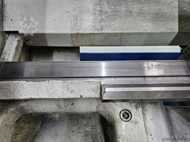 Leid- en trekspindel draaibank Trencin TRENS SU 500 Leit und Zugspindel Drehmaschine