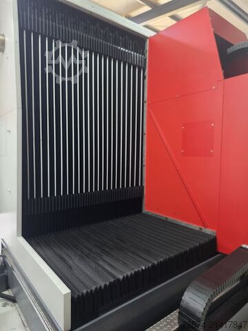 Universal bearbejdningscenter Matec 30HV