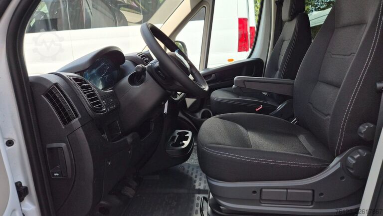 Minibus Opel Movano Lord light Lagerfahrzeug Stock 18 SS