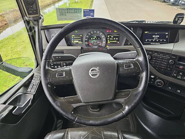Avfallsbil VOLVO FH 16.750 8X4 BOOGIE LIFT RET.