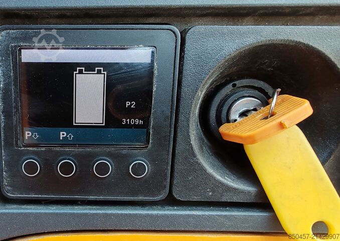 Apiladores de palés Jungheinrich EJC 214 4.1m/ 2019y/ 3108mh Batt2025