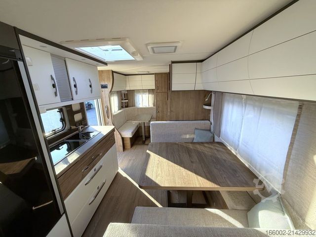 Caravan HOBBY Excellent Edition 650 KMFe Ausgestellt! 2.200 kg