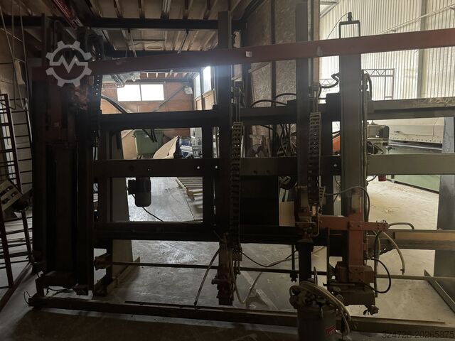 Hydrauliczna prasa ramowa do okien MAWEG EURONOVA QUICKOMAT