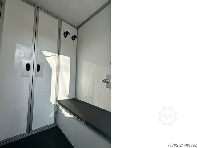 Bestelwagen Renault Master Haras 1-2 Pferde