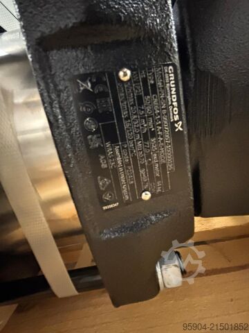Nieuwe Grundfos meertraps pomp New Grundfos Vertical, multistage centri CRE 64-3-2 A-F-A-E-HQQE