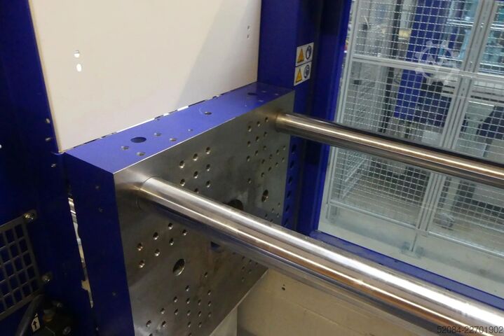 Wittmann Battenfeld - máquina de injeção de plástico Wittmann Battenfeld SmartPower 60/210 Unilog B8