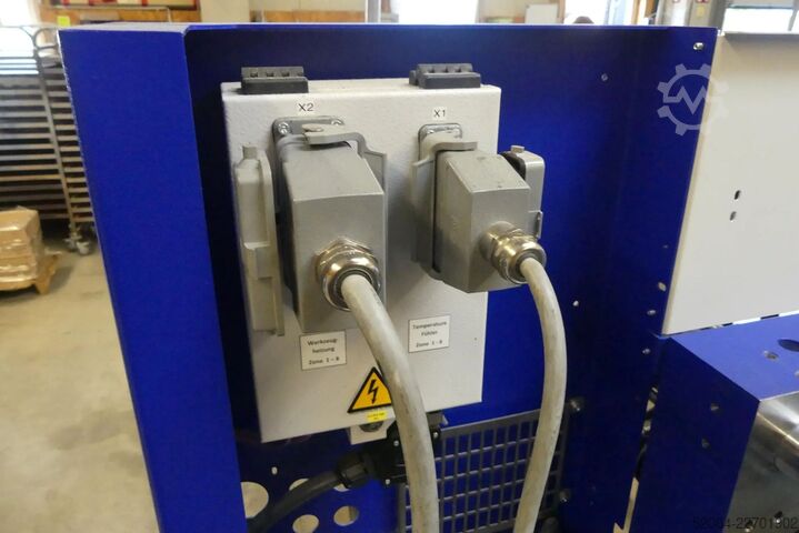 Wittmann Battenfeld - máquina de injeção de plástico Wittmann Battenfeld SmartPower 60/210 Unilog B8