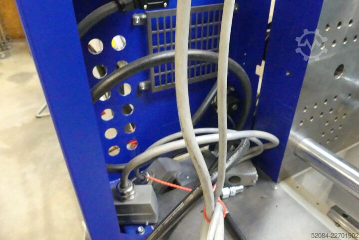 Wittmann Battenfeld - máquina de injeção de plástico Wittmann Battenfeld SmartPower 60/210 Unilog B8