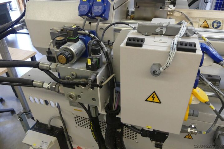 Wittmann Battenfeld - máquina de injeção de plástico Wittmann Battenfeld SmartPower 60/210 Unilog B8