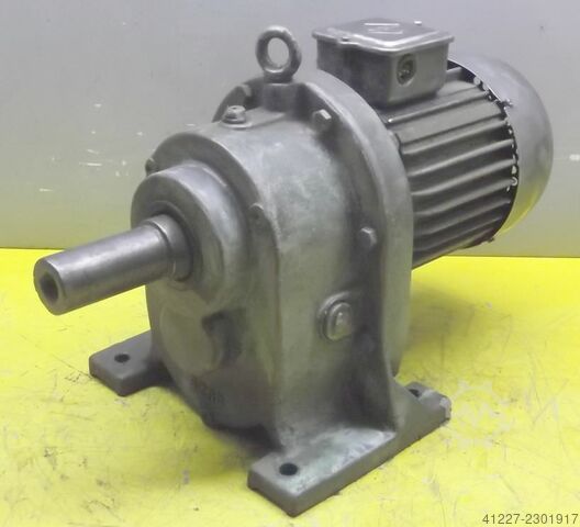 Gear motor 0.8 kW 80 rpm VEM Z3KR90,1/4