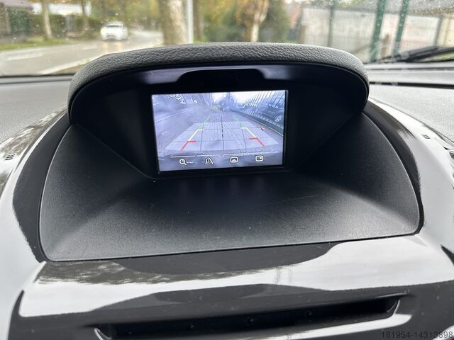 Gesloten bestelwagen Ford transit courier sport 1.5tdci 75pk Airco Navi Camera Zetelverwarming