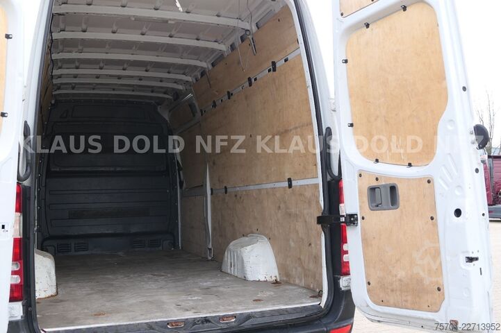 Duba panelată MERCEDES-BENZ 314 Sprinter Kasten Lang leichter Motorschaden