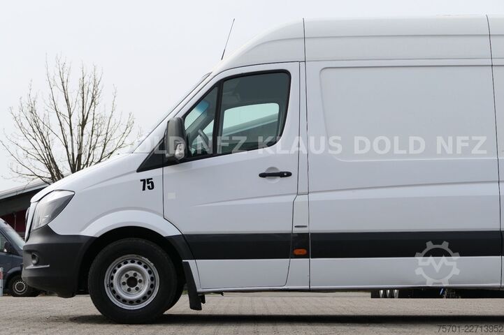 Duba panelată MERCEDES-BENZ 314 Sprinter Kasten Lang leichter Motorschaden