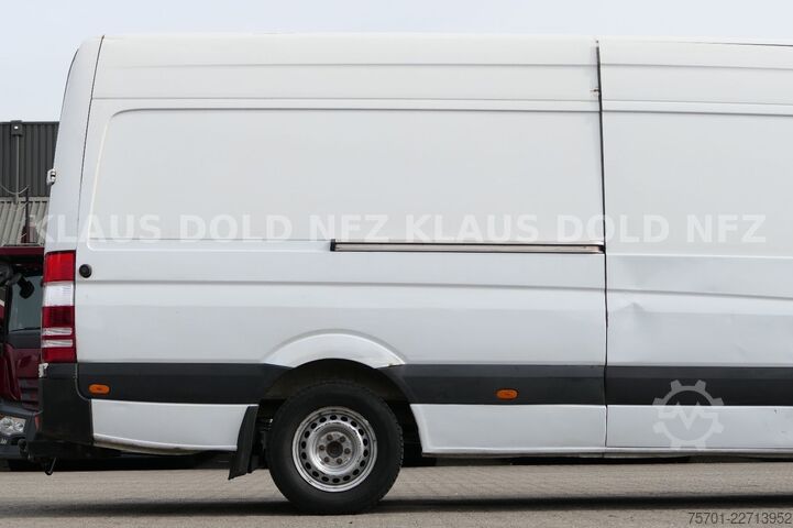 Duba panelată MERCEDES-BENZ 314 Sprinter Kasten Lang leichter Motorschaden