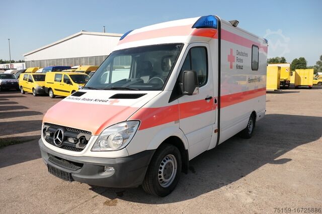 Samochód strażacki mercedes-benz Sprinter 316 CDI KLIMA Krankenwagen