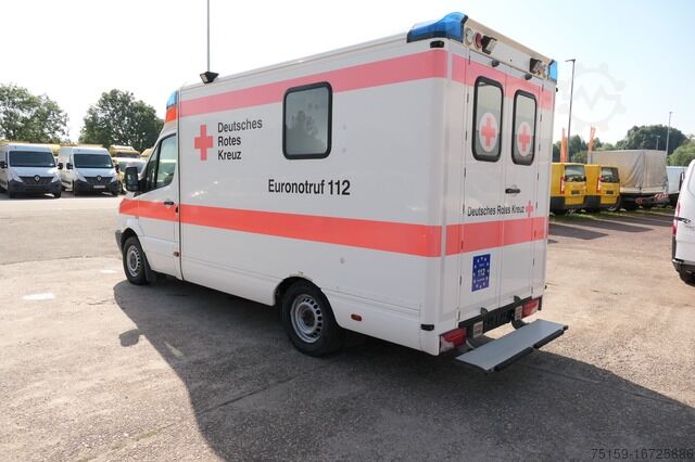Samochód strażacki mercedes-benz Sprinter 316 CDI KLIMA Krankenwagen