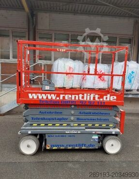 Piattaforma lavorativa- forbice Skyjack SJ III 3226 Elektro 9,90 m