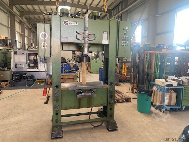 Hidraulikus prés Walther WUP