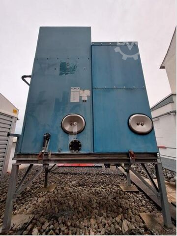 Cooling system recooler for injection molding Cofely 300 kW Verdunstungskühler