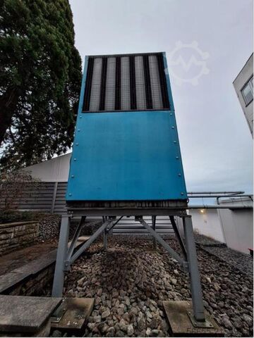 Cooling system recooler for injection molding Cofely 300 kW Verdunstungskühler