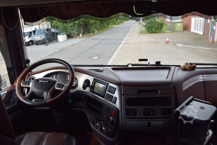 Standaard trekker Daf XF 530 FT Retarder Leder Standklima Hydraulik