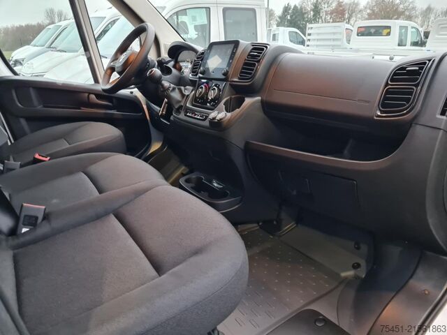 Panel van Opel Movano Kasten 2.2 HDi 140 (3,5t) L3H2 Navi App