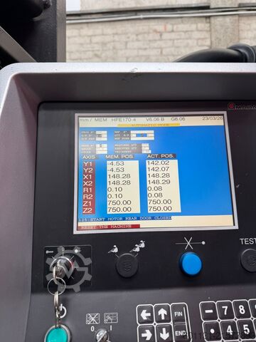 Laserový řezací stroj Amada 170-4