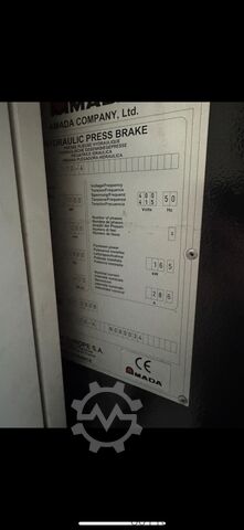 Laserový řezací stroj Amada 170-4