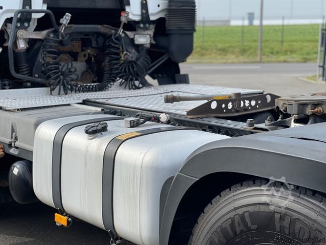 Standard SZM MERCEDES-BENZ AROCS 1840 L / E6 / KIPPHYDRAULIK