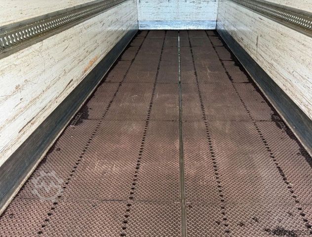 Box semitrailer  Other HTF  2-AS  HEIWO  1240 x 250 x 272 CM INWE