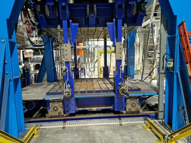 LFI-shuttle formbærer / PU 3.000 kN KraussMaffei FT-R-H-25-20-3600.0°.65°