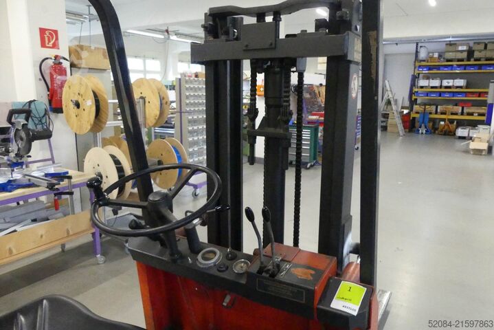 Wózek widłowy elektryczny Linde 