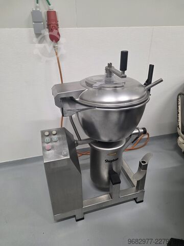 Vleesverwerkingsmachine Stephan Cutter 44